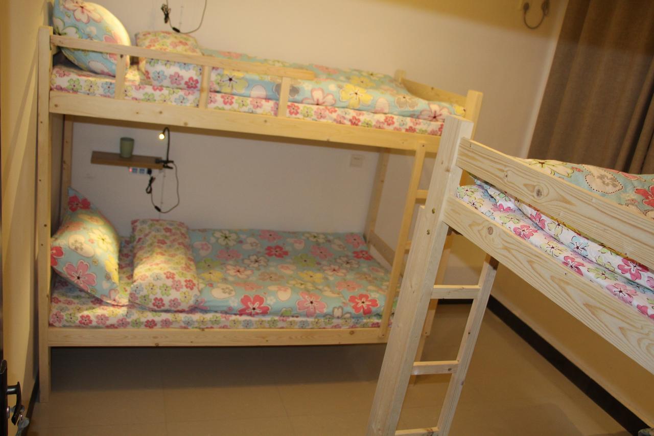 Zhangjiajie Cloud Youth Hostel Rom bilde